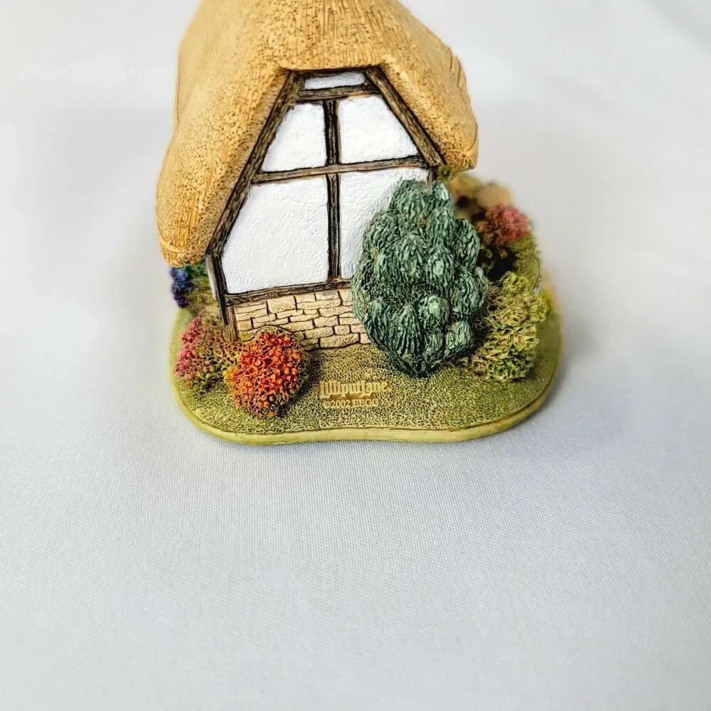 Lilliput Lane Little Garden Party L2570 Vintage 2002 Cottagecore Fairy House